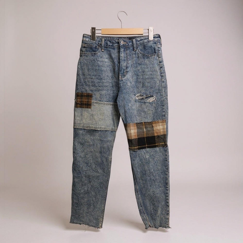 Hollister Womens Ultra High Rise Mom Jean Acid Wash Patchwork Raw Hem W27 L27